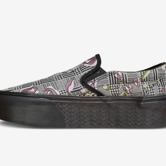 Vans Classic Slip-On Stackform Shoe- Tapestry Floral Black - Picture 4 of 12